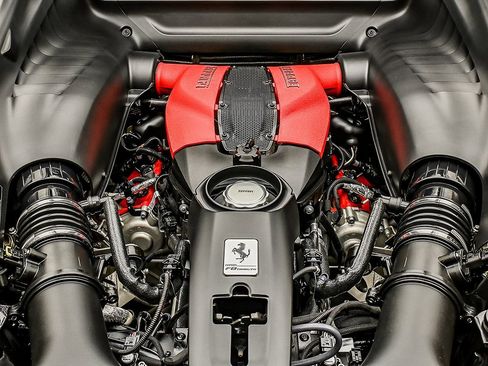 Used 2020 Ferrari F8 Tributo image 22