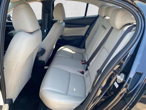 Used 2019 MAZDA MAZDA3 Sedan FWD image 23