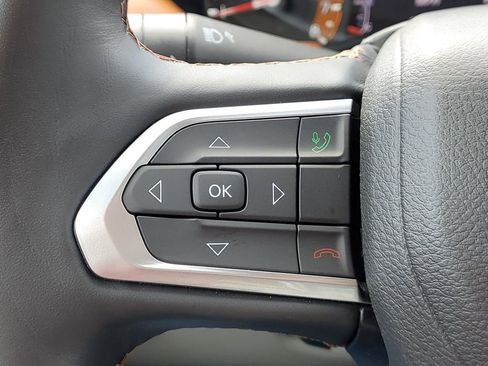 Used 2022 Jeep Compass Limited AWD/4WD image 19