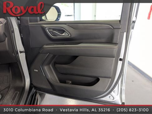 Used 2023 GMC Yukon XL AT4 w/ LPO, Floor Liner Package AWD/4WD image 7