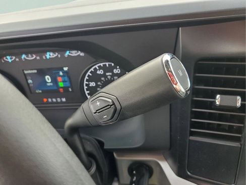 New 2025 Ford F250 XL w/ XL Chrome Package image 29