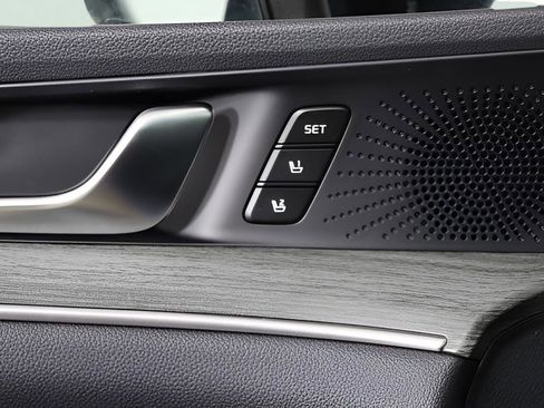 New 2025 Kia K5 EX image 14