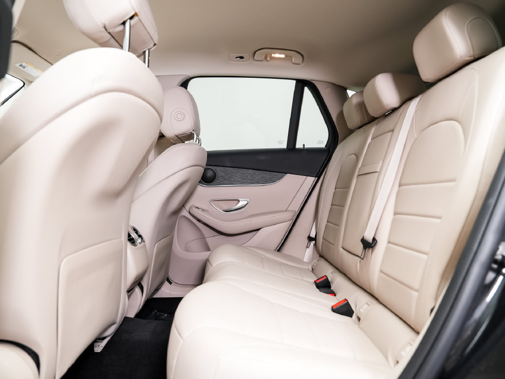 Used 2022 Mercedes-Benz GLC 300 4MATIC image 22