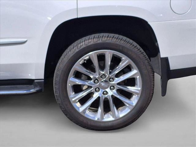 Used 2019 Cadillac Escalade Luxury RWD image 17