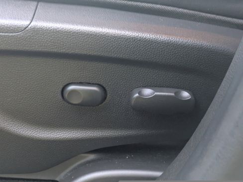 Used 2022 Buick Encore Preferred w/ Safety Package image 19