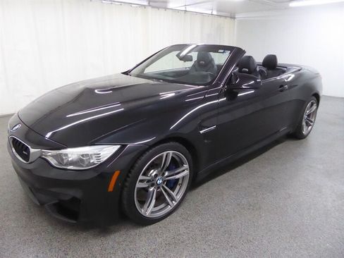 Used 2015 BMW M4 Convertible RWD image 3