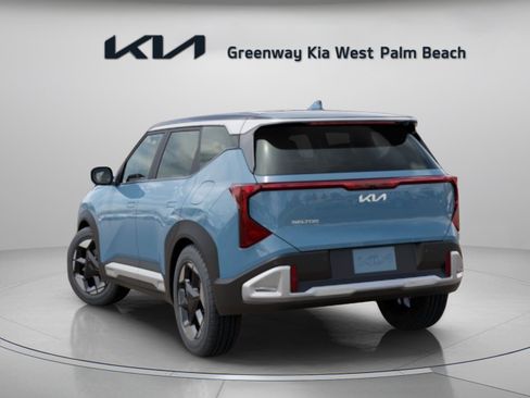New 2027 Kia Seltos S FWD image 5