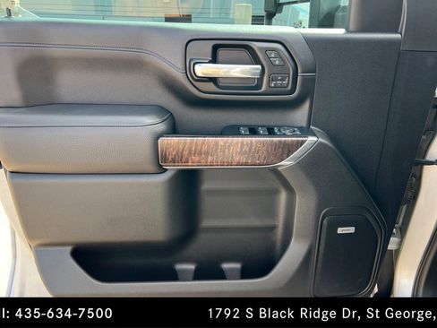 Used 2020 GMC Sierra 3500 Denali w/ Denali Ultimate Package image 14