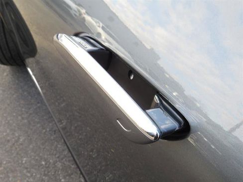 Certified 2023 Mercedes-Benz EQS 580 4MATIC SUV image 23