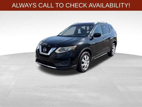 Used 2017 Nissan Rogue S w/ S Appearance Package AWD/4WD image 3