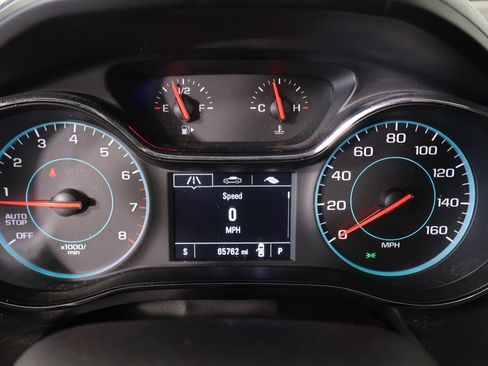 Used 2018 Chevrolet Cruze LT w/ Convenience Package image 4