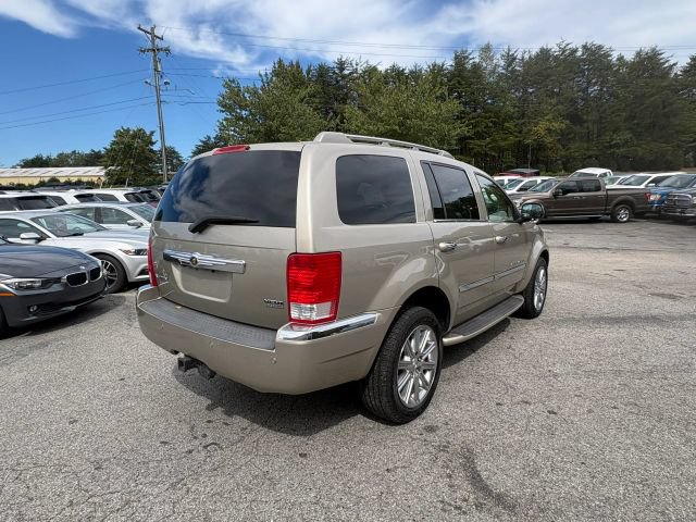 Used 2008 Chrysler Aspen Limited AWD/4WD image 5