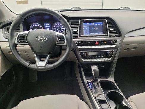 Used 2018 Hyundai Sonata FWD image 22