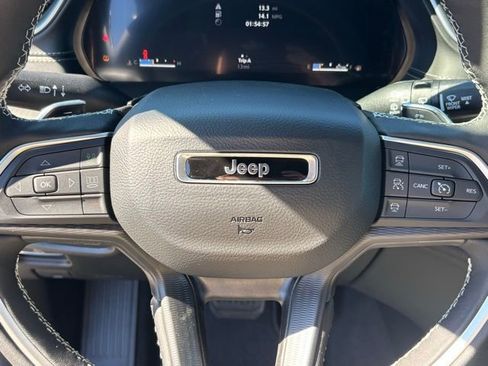 New 2026 Jeep Grand Cherokee Laredo X AWD/4WD image 18