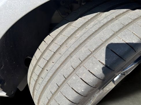 Used 2022 Genesis GV70 3.5T Sport w/ Sport Prestige Package image 8