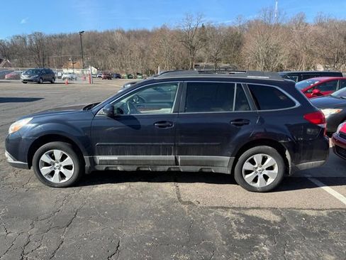 Used 2012 Subaru Outback 2.5i Limited w/ Moonroof Pkg image 4
