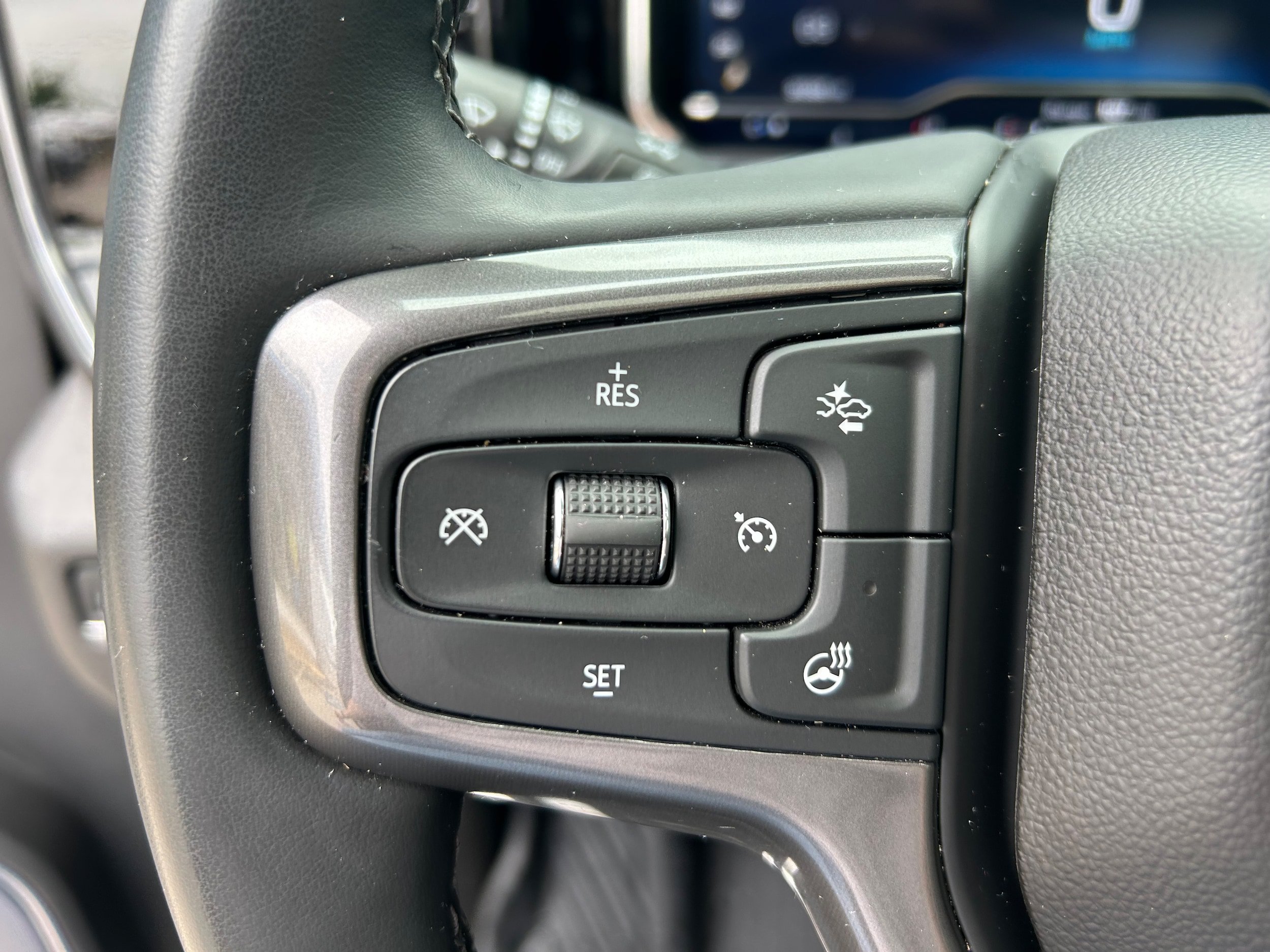 Used 2024 Chevrolet Silverado 2500 High Country w/ High Country Premium Package AWD/4WD image 29