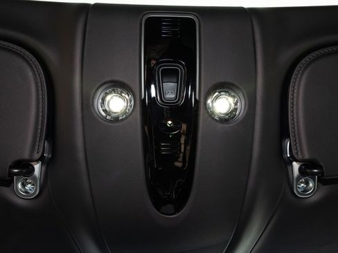 Used 2023 Aston Martin DBX 707 image 42