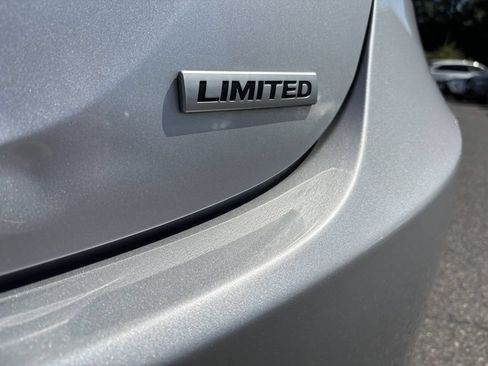Used 2013 Hyundai Elantra Limited FWD image 12