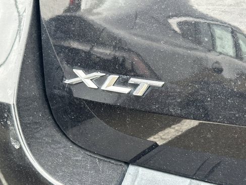 Used 2024 Ford Explorer XLT w/ Equipment Group 202A image 6