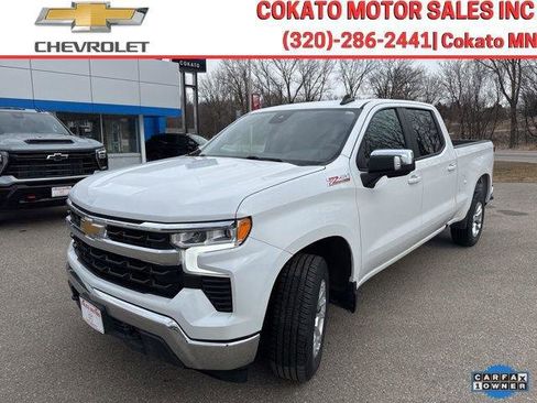 Used 2022 Chevrolet Silverado 1500 LT w/ Z71 Off-Road Package image 3