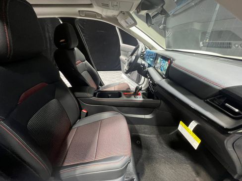 New 2026 Nissan Kicks SR w/ SR Premium Package FWD image 19