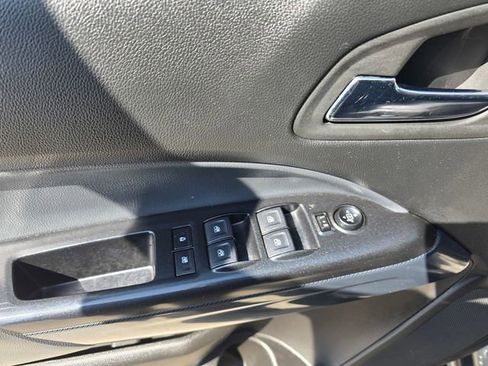 Used 2022 Chevrolet Colorado Z71 image 17