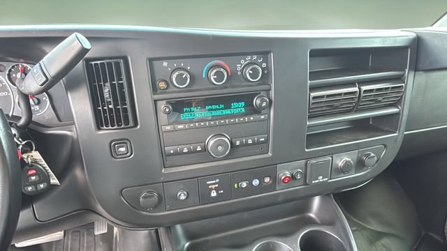 Used 2022 Chevrolet Express 2500 Extended w/ Driver Convenience Package RWD image 27