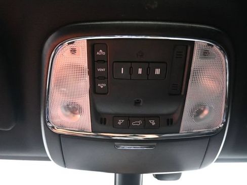 Used 2021 Jeep Grand Cherokee Limited w/ Trailer Tow Group IV AWD/4WD image 33