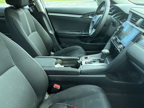 Used 2017 Honda Civic EX image 5