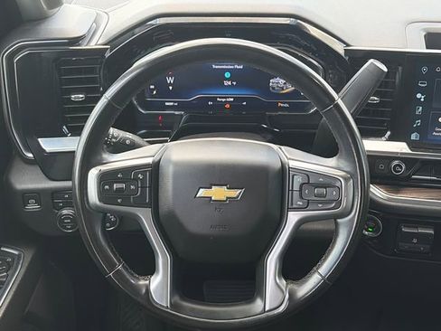 Used 2024 Chevrolet Silverado 2500 LT image 15