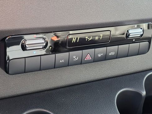 New 2026 Mercedes-Benz Sprinter 2500 image 27