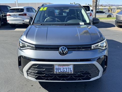 Used 2025 Volkswagen Taos S image 3