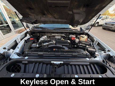 Used 2023 Chevrolet Silverado 2500 LT w/ Convenience Package image 26