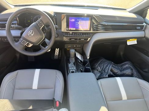 New 2026 Toyota Camry SE FWD image 16