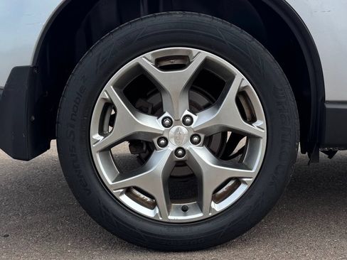Used 2015 Subaru Forester 2.5i Touring AWD/4WD image 12