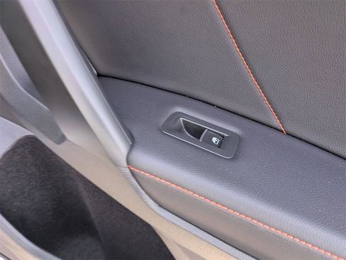 Used 2024 Volkswagen Tiguan Wolfsburg Edition image 30