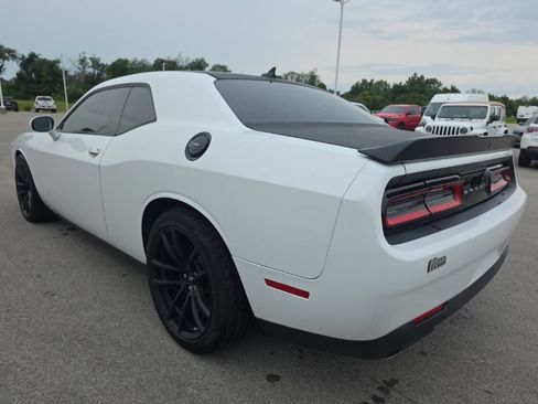 Used 2020 Dodge Challenger R/T Scat Pack w/ T/A Package RWD image 7