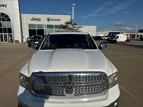 Used 2017 RAM 1500 Laramie AWD/4WD image 2