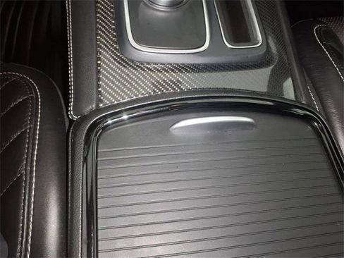 Used 2023 Chrysler 300 C image 24