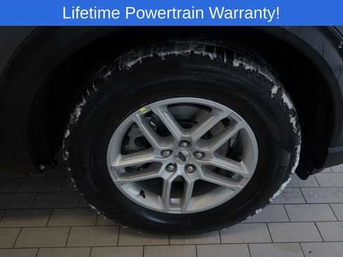 New 2026 Ford Explorer Active image 16