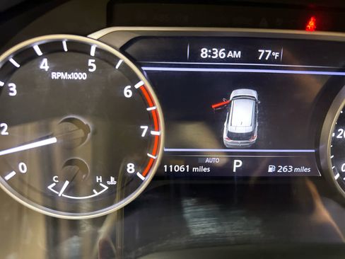 Certified 2022 Nissan Rogue SV image 16