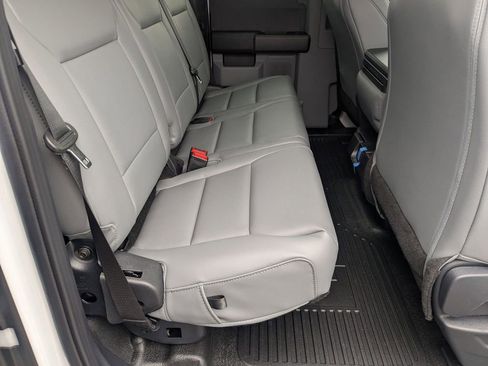 New 2026 Ford F350 XL w/ XL Chrome Package image 17