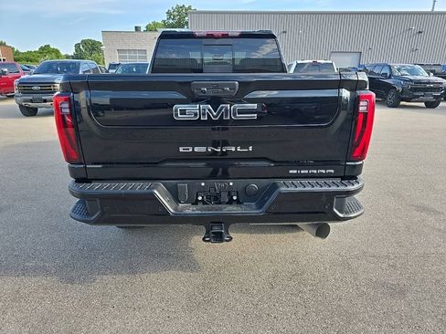 Used 2026 GMC Sierra 3500 Denali Ultimate AWD/4WD image 5