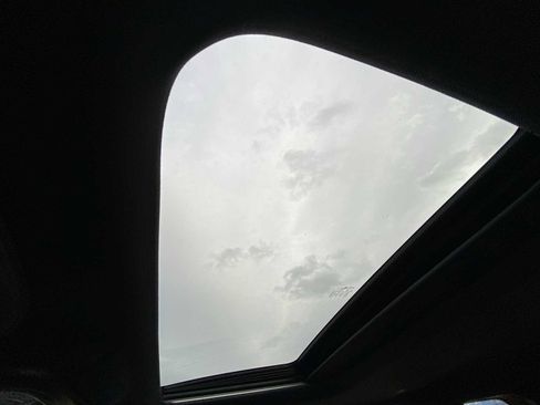 Used 2019 Jeep Grand Cherokee Altitude image 29