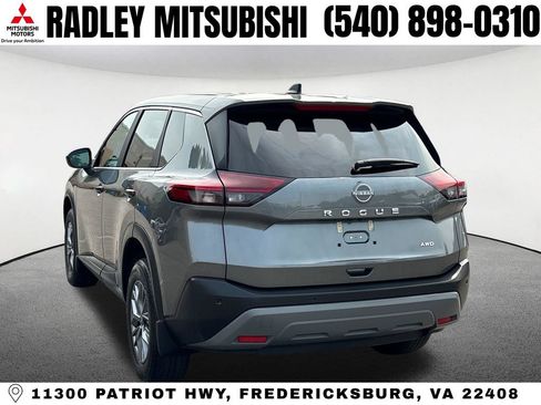 Used 2023 Nissan Rogue S AWD/4WD image 17