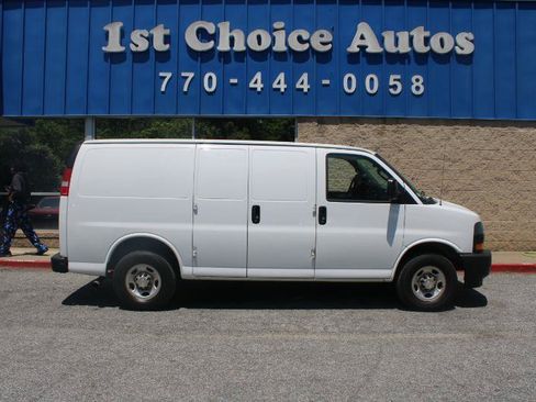 Used 2021 Chevrolet Express 2500 RWD image 8