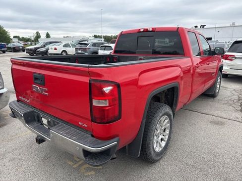 Used 2018 GMC Sierra 1500 SLE w/ SLE Value Package AWD/4WD image 6