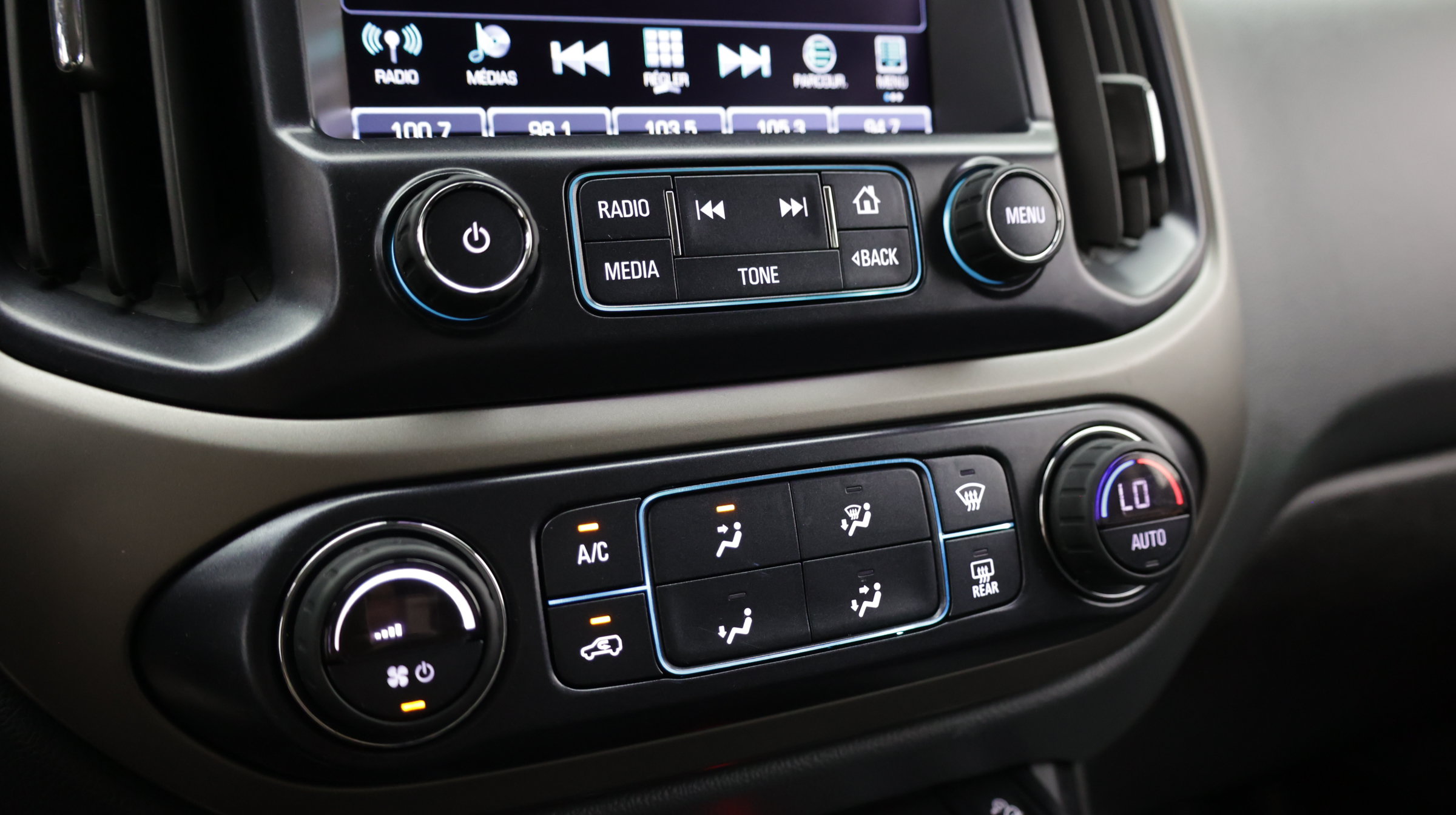 Used 2018 Chevrolet Colorado Z71 RWD image 19