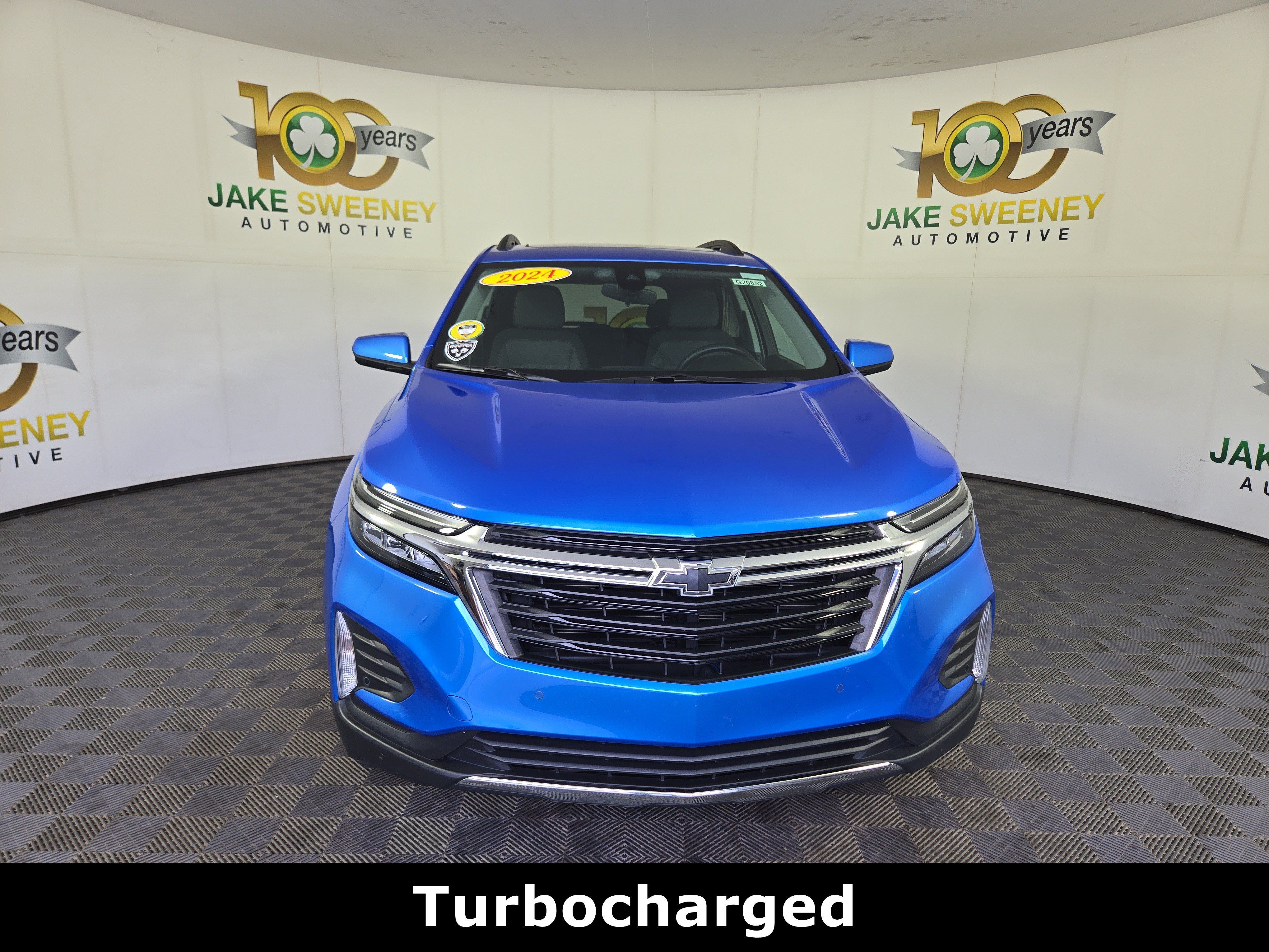 Certified 2024 Chevrolet Equinox LT FWD image 2